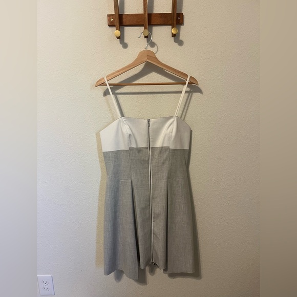 NWT Robert Rodriguez Bonded Pleat Dress Size 10 - Picture 4 of 11